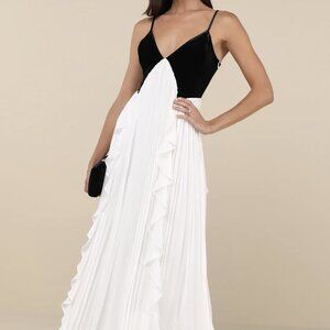 Lulu's Black and White Maxi Dress